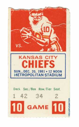 Ticket stub for Vikings vs Chiefs last game at Metropolitan Stadium